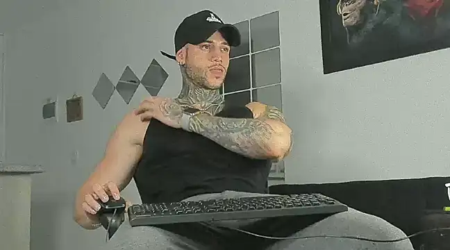  jamesleandros1 online show from March 3, 12:59 am