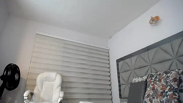 nana levy online show from December 20, 3:47 am