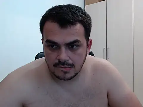 Snapshot of show_boy_97 chatting on June 5, 3:07 pm show boy 97 online show from June 5, 3:07 pm