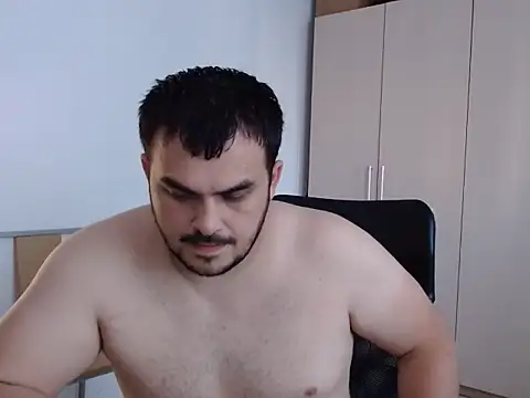 Snapshot of show_boy_97 chatting on June 10, 3:00 pm show boy 97 online show from June 10, 3:00 pm