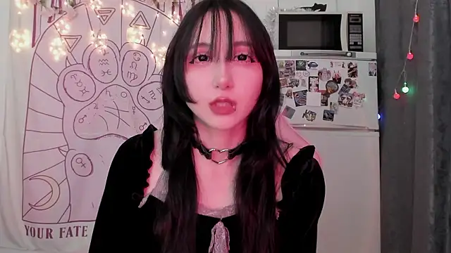 Holy420lolii online show from January 16, 5:50 pm