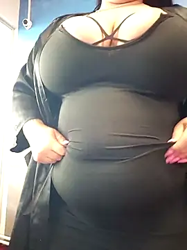 Snapshot of GeorgiaLerox chatting on June 19, 1:04 pm GeorgiaLerox online show from June 19, 1:04 pm