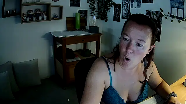 AnyaKreyxh online show from October 19, 11:55 am