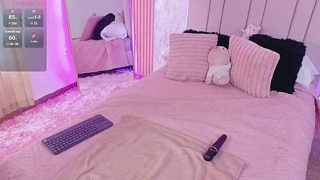 Hanaa rosse online show from January 14, 1:17 pm