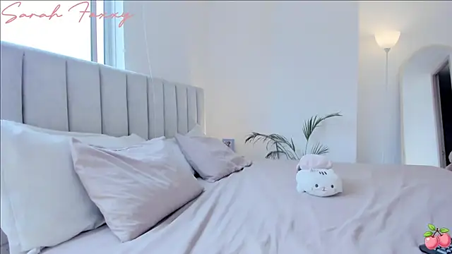 Snapshot of Foxxy222_ chatting on November 20, 8:30 pm Foxxy222 online show from November 20, 8:30 pm