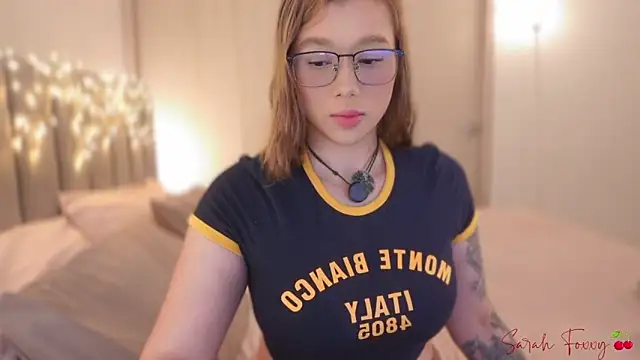 Foxxy222  online show from February 24, 1:36 am