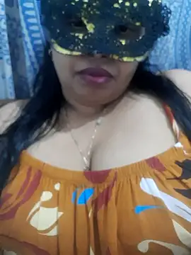 chubby wife online show from October 21, 4:30 pm