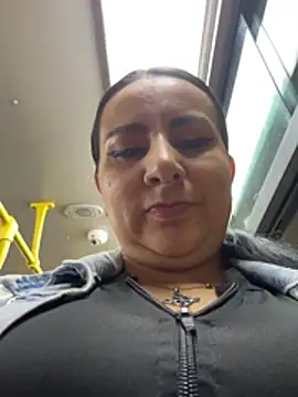 Abril Luv online show from February 13, 12:17 am