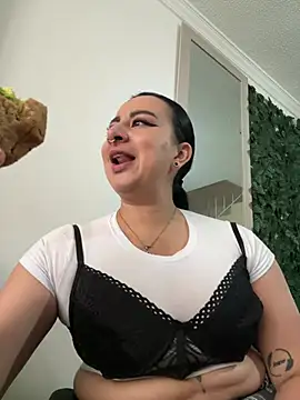 Abril Luv online show from March 6, 12:56 pm