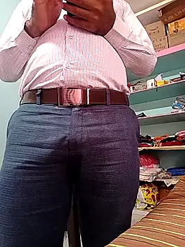 adicma123 online show from November 24, 9:20 am