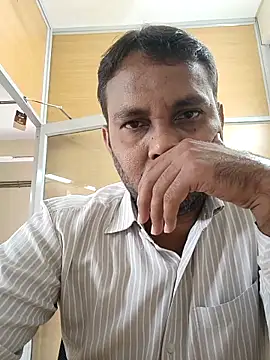 Snapshot of adicma123 chatting on February 27, 4:34 am adicma123 online show from February 27, 4:34 am