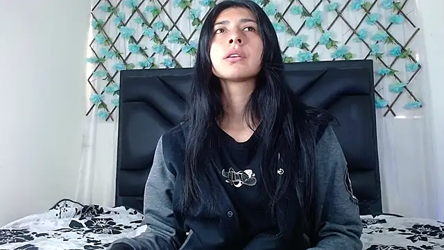 EmmaWilliamss online show from December 20, 4:14 pm