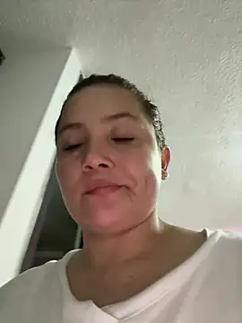 EmilyBarragan online show from January 30, 1:22 am