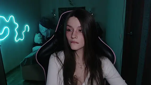 jeann elsaa online show from January 15, 7:23 pm