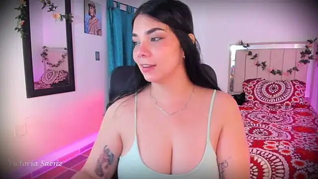 Snapshot of victoriaasaenz_ chatting on February 11, 12:15 am victoriaasaenz online show from February 11, 12:15 am