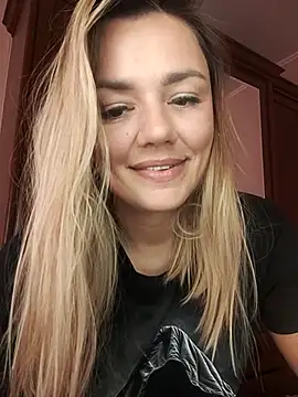 KrissSexi online show from October 19, 8:37 am