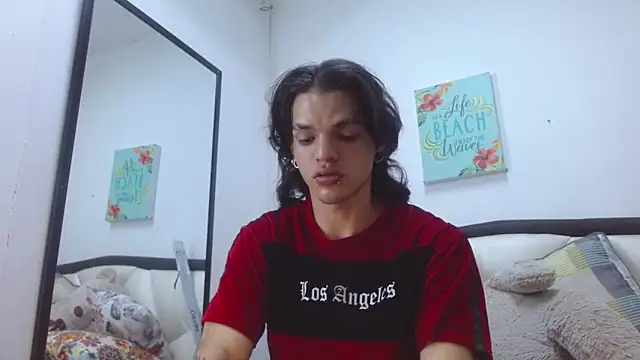 AlbertBernal69 online show from October 22, 3:51 am