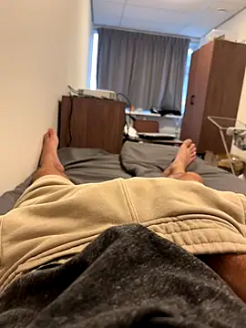 Snapshot of mihaixxx1 chatting on September 16, 3:02 pm mihaixxx1 online show from September 16, 3:02 pm