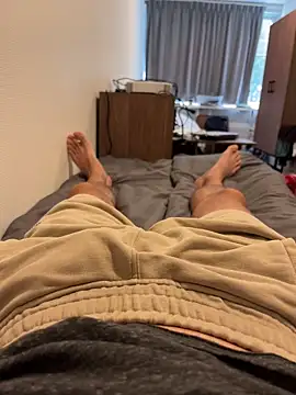 Snapshot of mihaixxx1 chatting on September 19, 1:34 pm mihaixxx1 online show from September 19, 1:34 pm