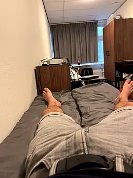 Snapshot of mihaixxx1 chatting on September 20, 1:23 pm mihaixxx1 online show from September 20, 1:23 pm