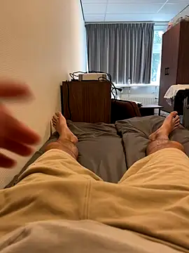 Snapshot of mihaixxx1 chatting on September 24, 2:09 pm mihaixxx1 online show from September 24, 2:09 pm