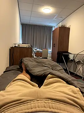 Snapshot of mihaixxx1 chatting on September 27, 1:49 pm mihaixxx1 online show from September 27, 1:49 pm