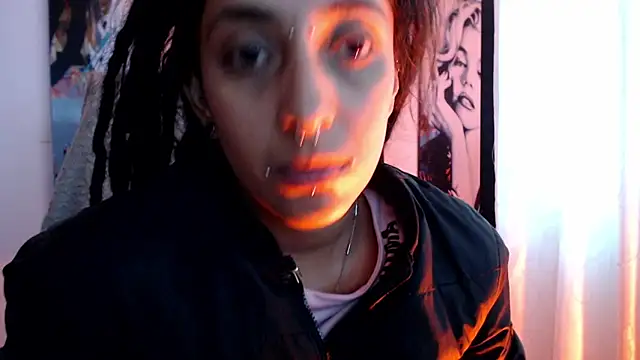 Snapshot of ORIANNA_BODMOD chatting on May 5, 2:47 pm ORIANNA BODMOD online show from May 5, 2:47 pm
