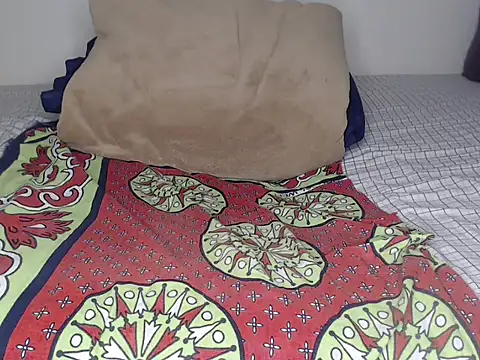 judyshinel20 online show from October 11, 2:22 am