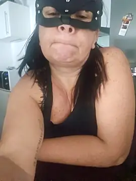 Snapshot of Fleursdes___iles-----29-- chatting on February 11, 10:31 am Fleursdes iles-----29-- online show from February 11, 10:31 am