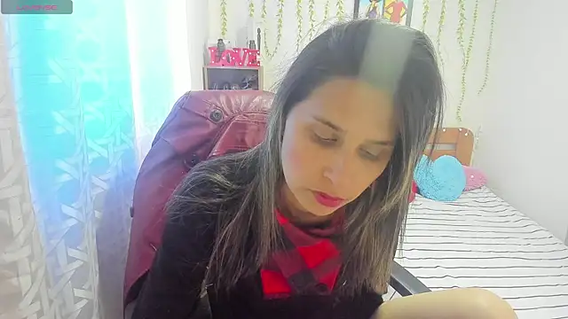 lauren ashlee online show from October 23, 3:44 pm