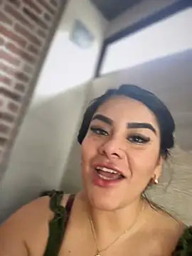 Insane Issa online show from March 19, 8:43 pm