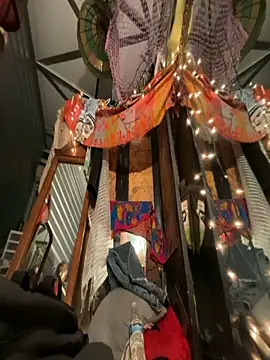 Snapshot of SummerBlueMoon chatting on October 13, 2:00 am SummerBlueMoon online show from October 13, 2:00 am