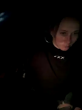 Snapshot of SummerBlueMoon chatting on November 22, 6:45 am SummerBlueMoon online show from November 22, 6:45 am