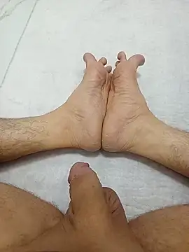 Hardapple01 online show from October 1, 9:10 pm