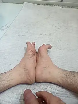 Hardapple01 online show from March 31, 9:04 pm