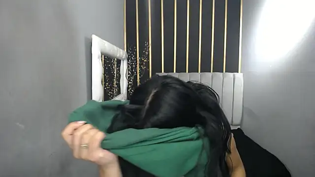 keizy  conte online show from January 16, 4:39 pm