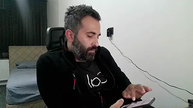 tgltplsr online show from November 1, 9:50 pm