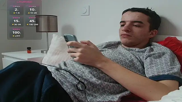 Tombgy07 online show from December 16, 11:26 am