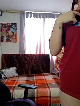 Snapshot of persefone_core chatting on October 5, 5:11 pm persefone core online show from October 5, 5:11 pm