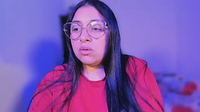 Snapshot of Soysofiarodrigu chatting on February 28, 8:18 pm Soysofiarodrigu online show from February 28, 8:18 pm
