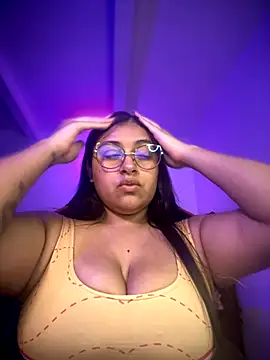 Snapshot of Soysofiarodrigu chatting on November 13, 2:54 am Soysofiarodrigu online show from November 13, 2:54 am