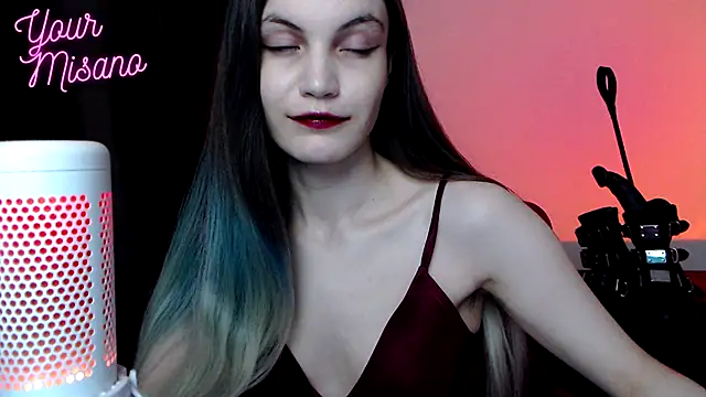 Snapshot of YourMisano chatting on January 5, 8:45 pm YourMisano online show from January 5, 8:45 pm