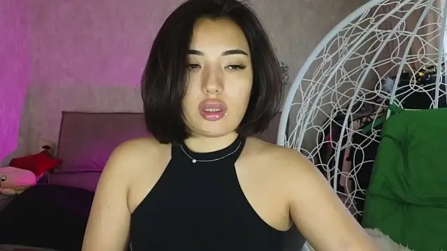 Snapshot of lily__foster chatting on October 23, 6:45 am lily foster online show from October 23, 6:45 am