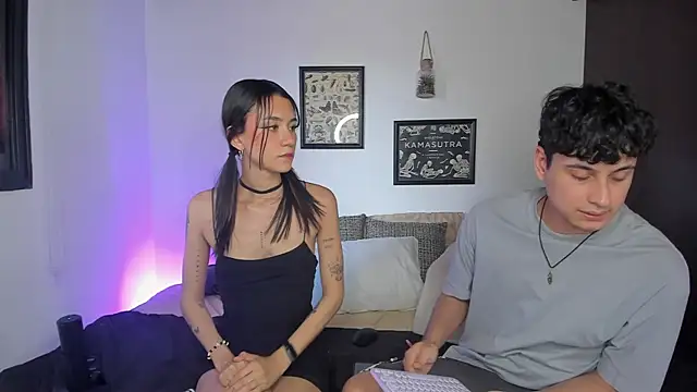 charlottte queen online show from July 13, 9:28 pm