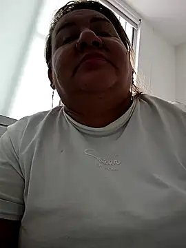 HORNY MATURE25 online show from March 22, 2:53 pm