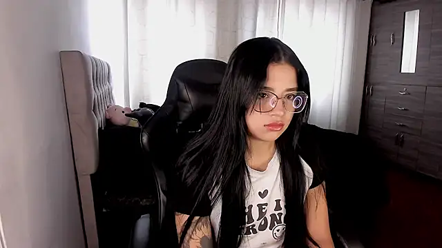 aliice walker  online show from February 11, 4:56 pm