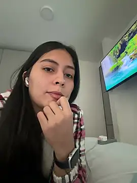 Sophie  Foxxx online show from March 25, 1:06 pm