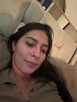 Sophie  Foxxx online show from April 7, 5:02 pm