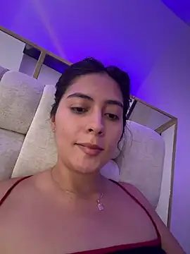 Sophie  Foxxx online show from April 12, 5:29 pm