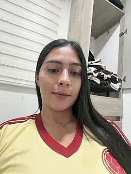 Sophie  Foxxx online show from June 28, 3:23 am